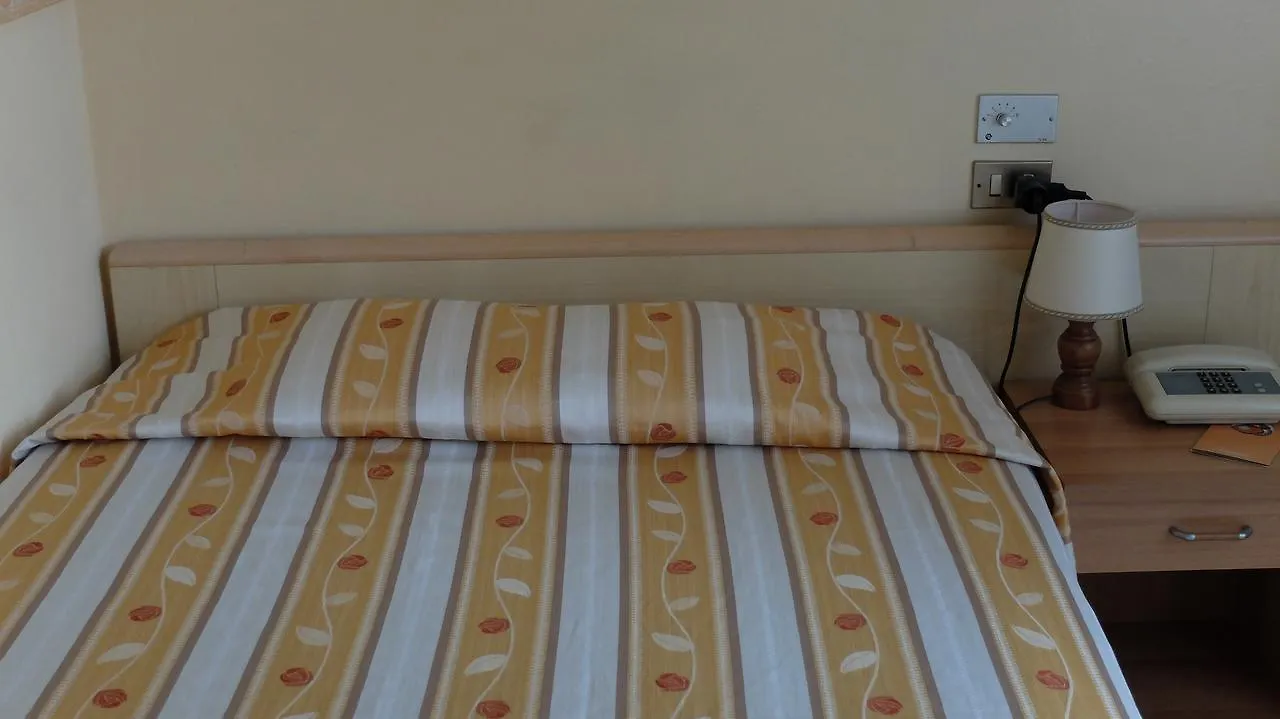 Hotel Abas Montecatini Terme 2*,