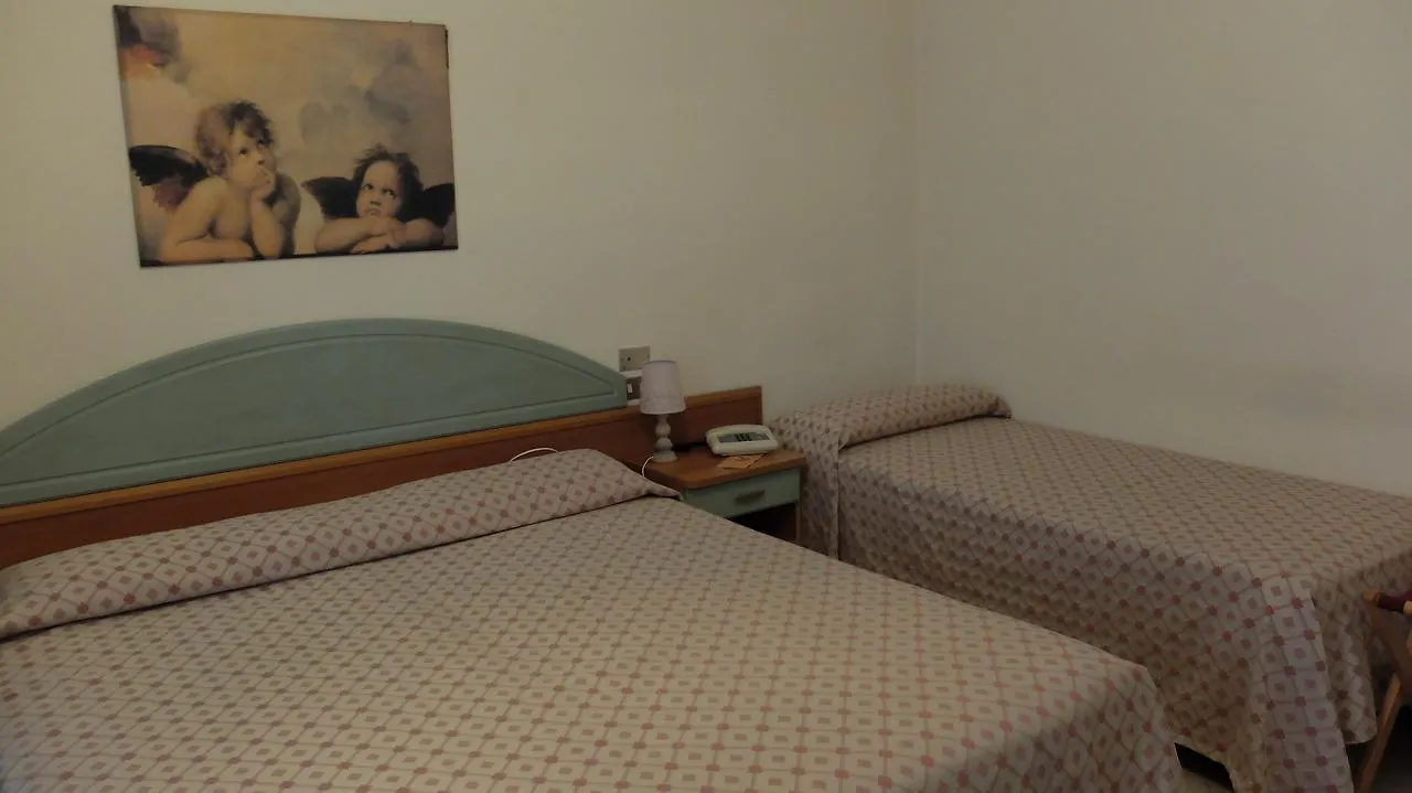 Hotel Abas Montecatini Terme 2*,